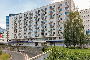 Apartment With View Zlota 61 by Renters