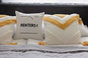 Apartment With View Zlota 61 by Renters