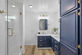 Caddy Shack - 6BD Pool with Golf Views