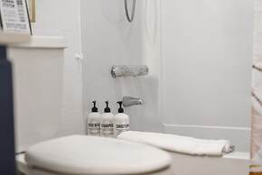 Caddy Shack - 6BD Pool with Golf Views