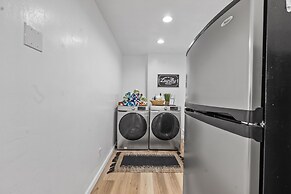 Caddy Shack - 6BD Pool with Golf Views