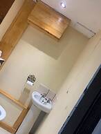 One Lovely Apartmt 1 Double & 2 Camp Beds