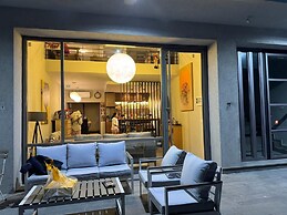 Le 115 Aparthotel in Jal El Dib