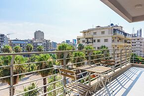 Le 115 Aparthotel in Jal El Dib