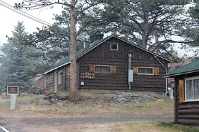 Triple R Cottages: 6 1 Bedroom Cabin