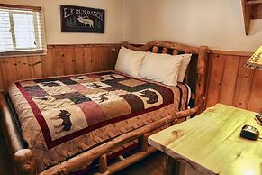 Triple R Cottages: 3 1 Bedroom Cabin