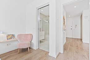 Stylish Apt Bouneweg-Süd Book Now ID225