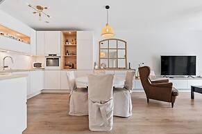 Stylish Apt Bouneweg-Süd Book Now ID225