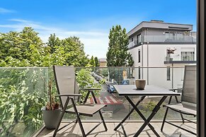 Stylish Apt Bouneweg-Süd Book Now ID225