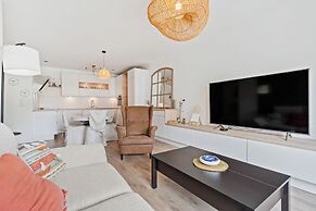 Stylish Apt Bouneweg-Süd Book Now ID225