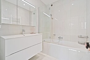 Stylish Apt Bouneweg-Süd Book Now ID225