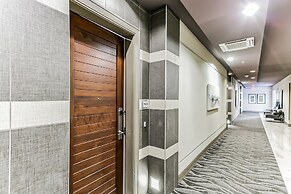 Cozy Condo Nature,park &lakeview 2 Bedroom Condo