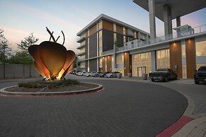 Cozy Condo Nature,park &lakeview 2 Bedroom Condo