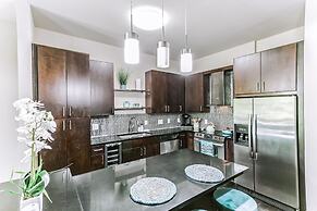 Cozy Condo Nature,park &lakeview 2 Bedroom Condo