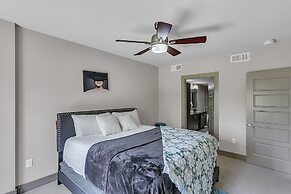 Cozy Condo Nature,park &lakeview 2 Bedroom Condo