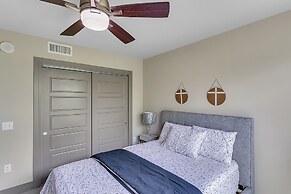 Cozy Condo Nature,park &lakeview 2 Bedroom Condo