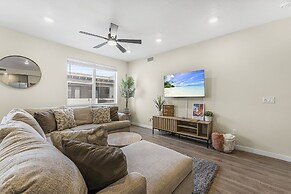 Here Comes The Sun 3 Bedroom Condo