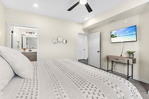 Here Comes The Sun 3 Bedroom Condo