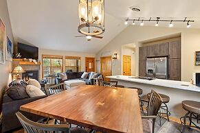 24 Snake River Village Townhomes 2 Bedroom Condo by RedAwning