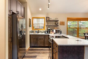 24 Snake River Village Townhomes 2 Bedroom Condo by RedAwning