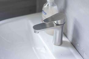 Cozy & Tranquil 1 Bedroom Dainty Haven in Kampala