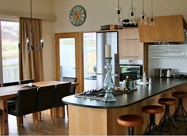 Private country house located Akureyri