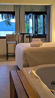 Catalina Hotel