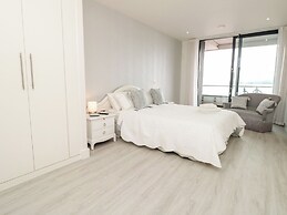 Apartment 20 Summer Place