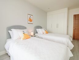 Apartment 20 Summer Place