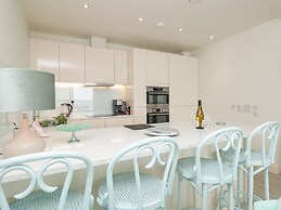 Apartment 20 Summer Place