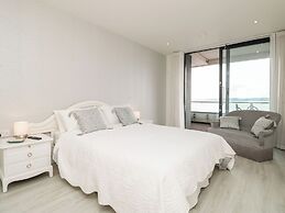 Apartment 20 Summer Place