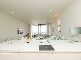 Apartment 20 Summer Place