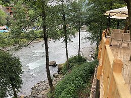 IVA River Boutique Hotel