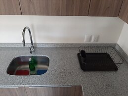 Av. Plan de San Luis 1175