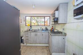 Blue Coast Hostal - Hostel