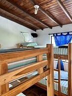 Blue Coast Hostal - Hostel