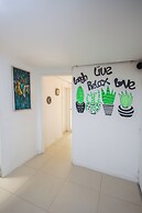 Blue Coast Hostal - Hostel