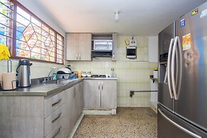 Blue Coast Hostal - Hostel