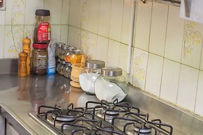 Blue Coast Hostal - Hostel