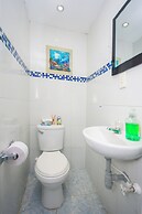 Blue Coast Hostal - Hostel