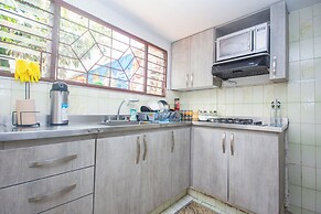 Blue Coast Hostal - Hostel