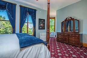 Orman Mansion - Pueblo's Most Luxurious Stay