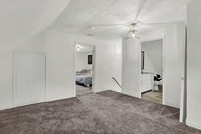 Beautiful 3500 SqFt Villa in Fountain Sq