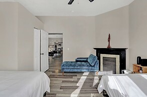 Beautiful 3500 SqFt Villa in Fountain Sq