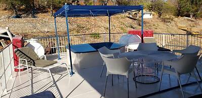 Houseboat With Aircon and Splash Pool - 2128