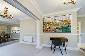 The Fosse Way Cottage - Breathtaking 5bdr Cottage With Parking Garden