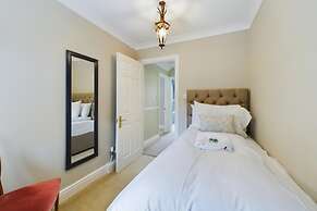 The Fosse Way Cottage - Breathtaking 5bdr Cottage With Parking Garden