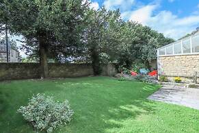 The Fosse Way Cottage - Breathtaking 5bdr Cottage With Parking Garden