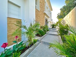 Omnya Carthage Frontsea Luxury Villa