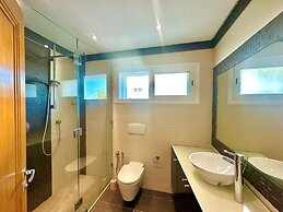 Omnya Carthage Frontsea Luxury Villa